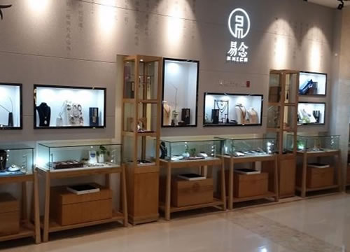 高端展示柜擺放四大原則